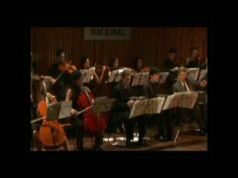 Leopoldo Federico y la Orquesta Escuela de Tango -...