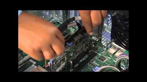 IBM System x 3300 M4 Removing the ServeRaid Module