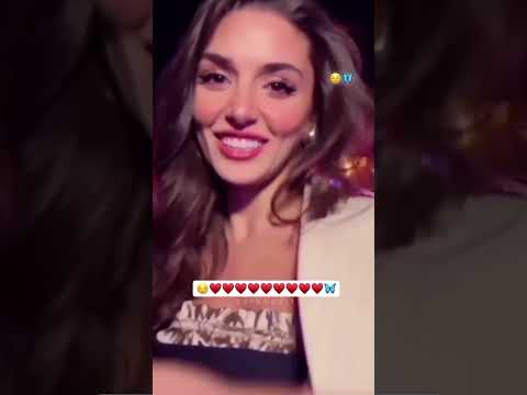 والضحكة الحلوة