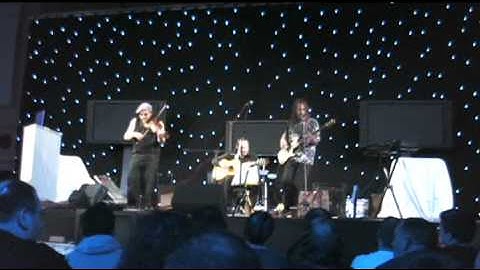 2010 11 06: R3play - Stuck In D 80s - Paperboy