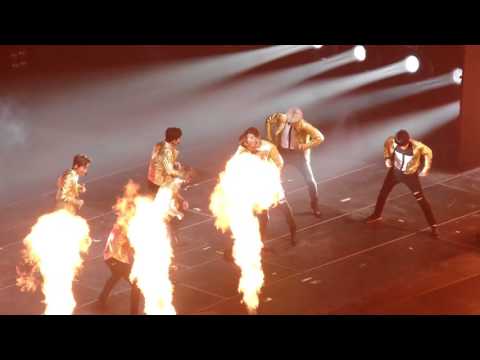 160221 [EXOLUXION in NY] MAMA