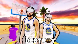 Steph Curry and Klay Thompson DESTROY People In Gym Class VR ( Toxic Kid)