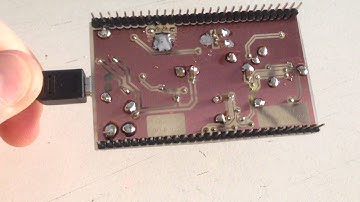 Microchip PIC32MX795 development board