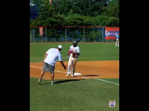 Miguel Acosta CRUSH an OPPO TACO 🌮💣345 ft to right field —