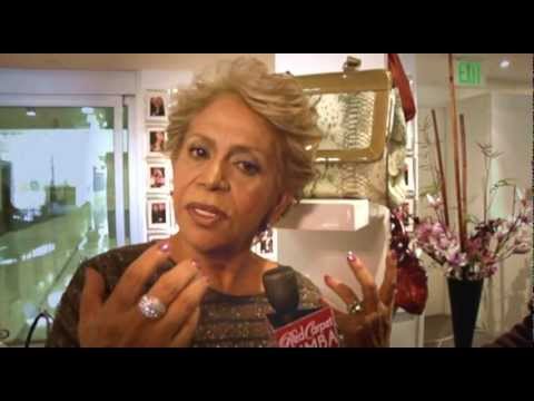 Videó: Lupe Ontiveros Net Worth