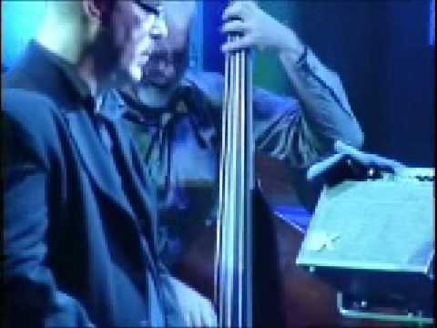 Krzysztof Popek International Quintet - Stolen Mom...