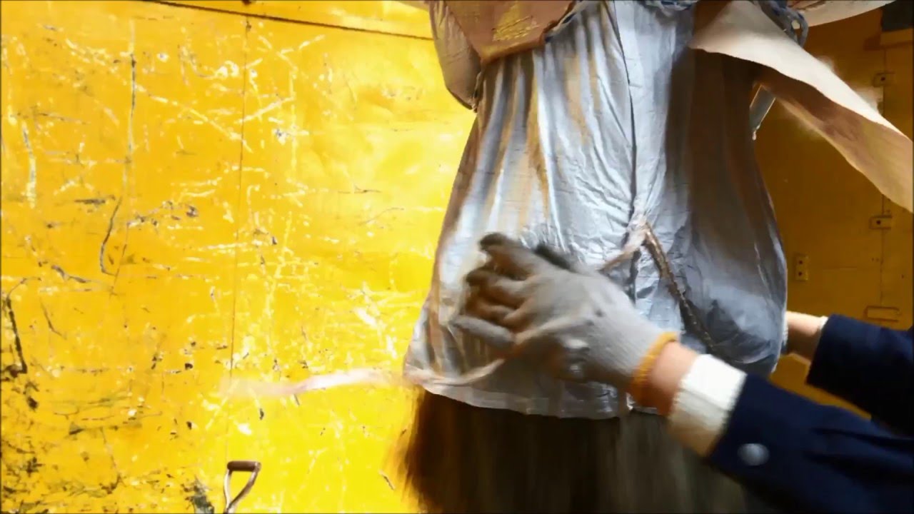 フレコンバッグ 排出口ひものほどき方 - YouTube