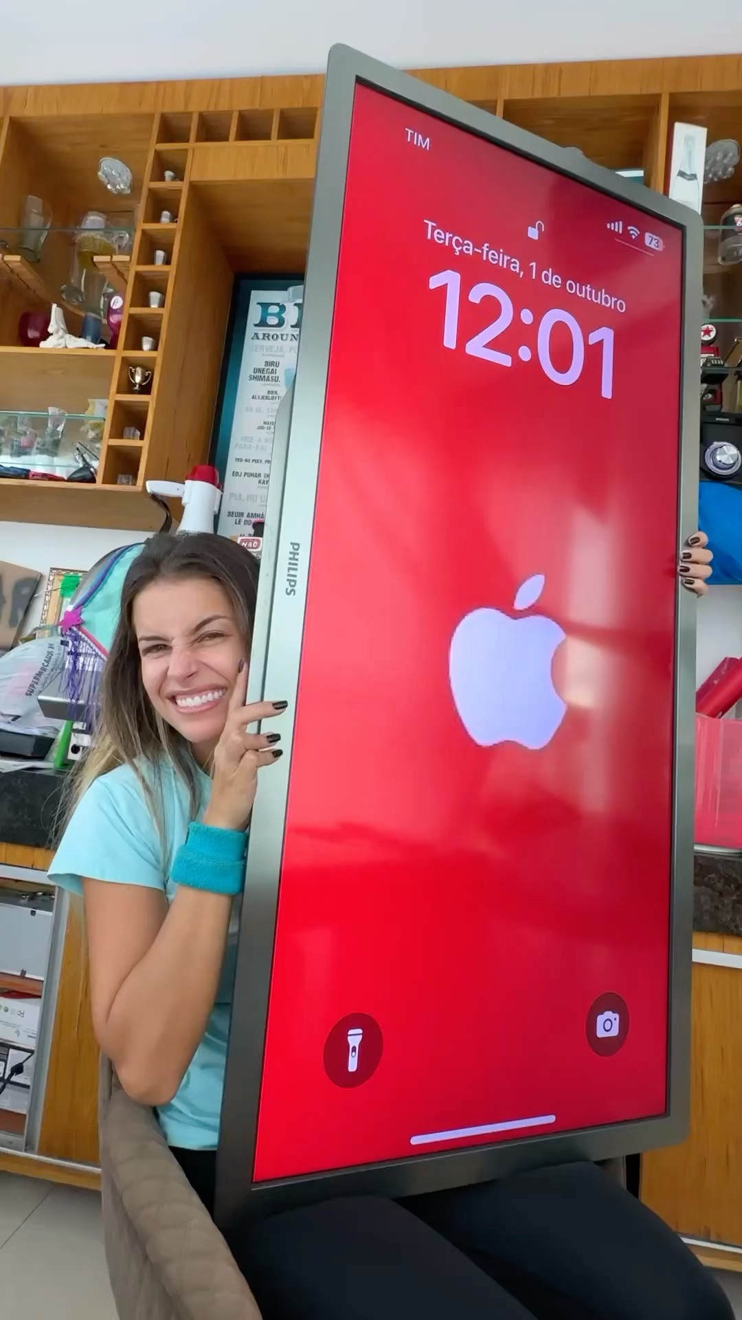 GIANT CELL PHONE VS MEDIUM VS MINI !!!