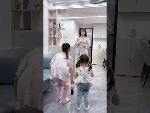 The child did this to his sister to escape from his mother #shortsvideo