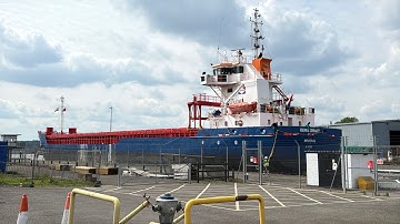 Eems Drait departure for VILLAGARCIA [ES]. #freighter #Sharpness #SlowMovie #Shipping