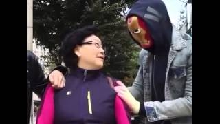 Black Iron Man Scares Asian Lady Original Vine