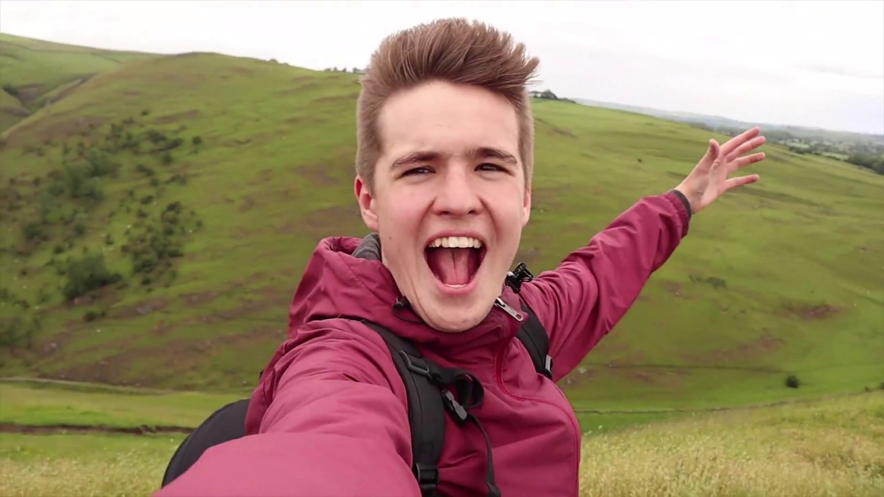 FALLING DOWN ONE OF THE UK'S LARGEST HILL (PEAK DISTRICT VLOG)