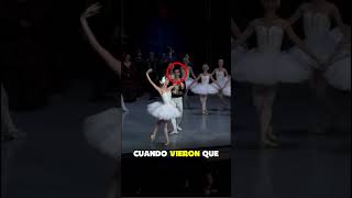 NADIE Esperaba Esto En El Escenario…