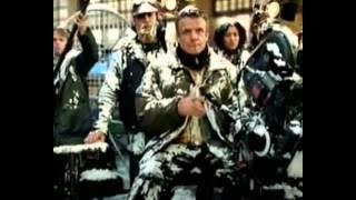 Download lagu King Kong Volkswagen Ad (2005)