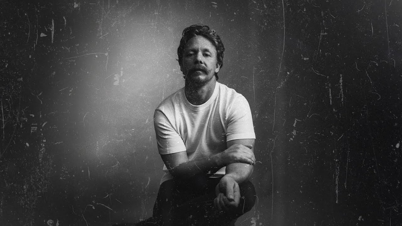 Watch Roan Ash - Meadowlark (Visualizer) on YouTube Watch Roan Ash - Meadowlark (Visualizer) on YouTube