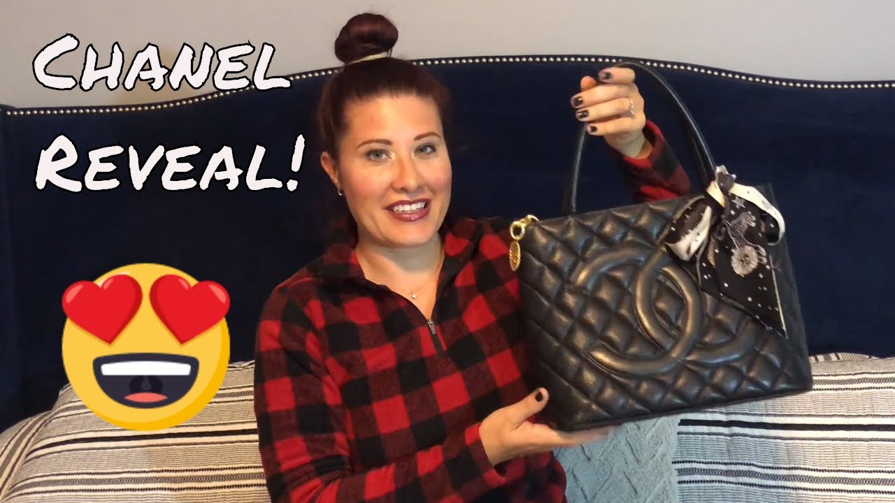 Chanel PST collections Petite Shopping Tote review and HOW to tell which  version #chanelpst 