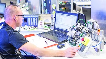 CONNEXION ET CHARGEMENT DU PROGRAMME DEPUIS L