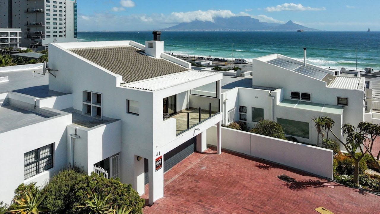 3 bedroom double-storey house for sale in Bloubergstrand | Pam Golding Properties