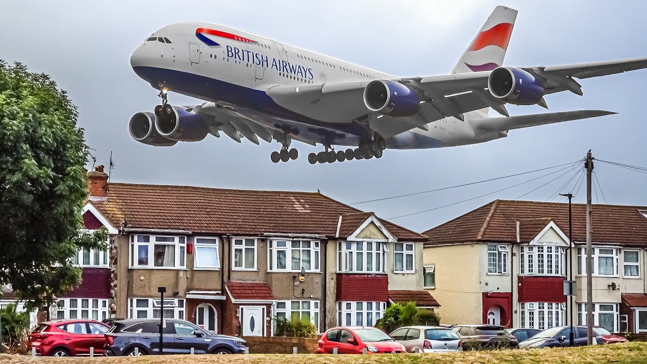 Heathrow Airport Live Arrivals 27R - Sunday 02nd June 2024