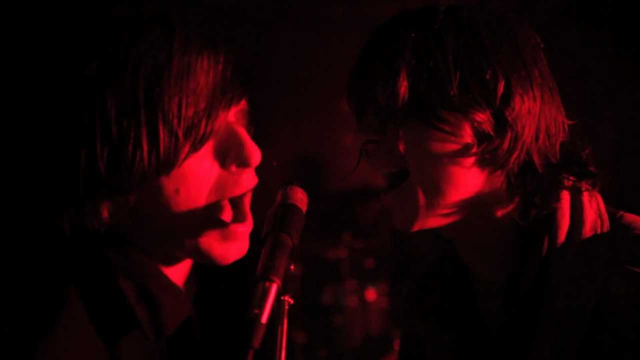 YouTube에서 Veliki Prezir-DA 보기 YouTube에서 Veliki Prezir-DA 보기