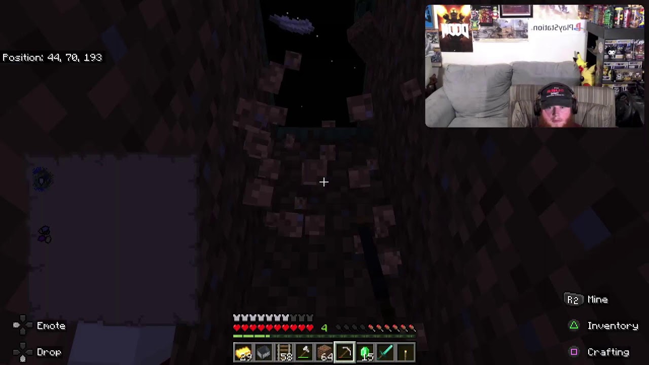 Interview with Foxgeef; town showcase plus news - YouTube