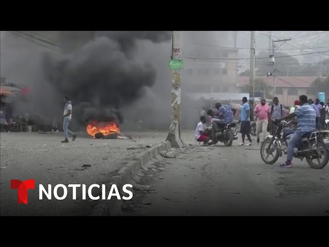 Decenas de estadounidenses son evacuados de Haití ante la violencia causada por pandillas