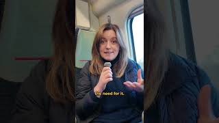 Stop Using SPEAKERPHONE On Public Transport