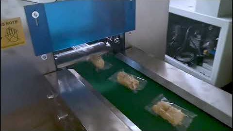 BG-250B semi-automatic flow packing machine