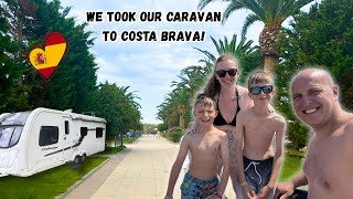 We crossed the border and pitched up on another beach! 🇪🇸