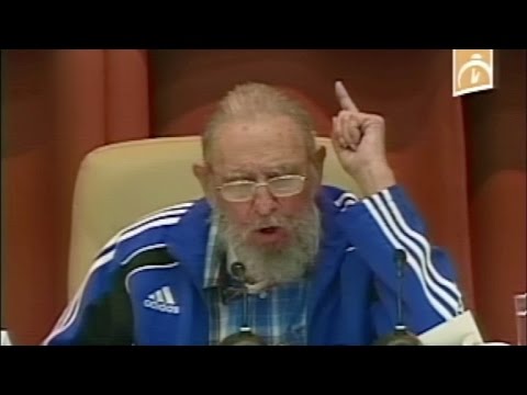 Video: Fidel Castro Nettovärde: Wiki, Gift, Familj, Bröllop, Lön, Syskon
