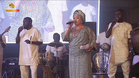 LADY JUJU SINGER, AYO BALOGUN'S STUNNING PERFORMANCE AT THE 60TH  BIRTHDAY OF LOLA COLE AKPATA