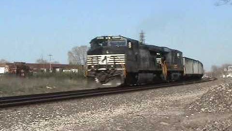 NS Trains 12V & 85E