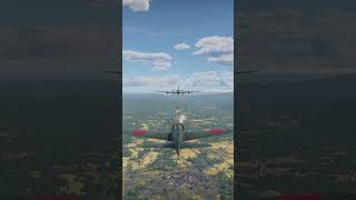 Intercepting the incoming Nuke in War Thunder screenshot 4