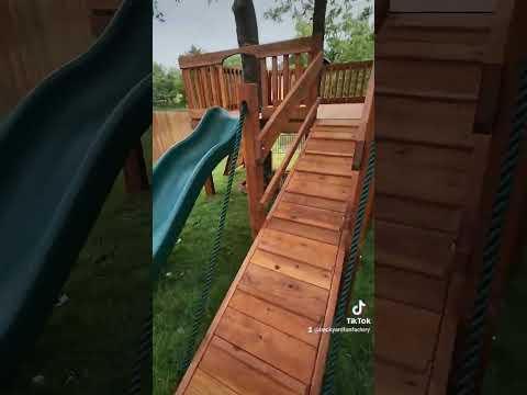 Huge Treedeck and