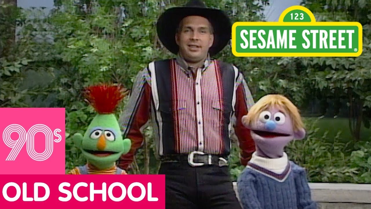 tilfældig Nødvendig Anbefalede Sesame Street: Garth Brooks Sings about Different Friends - YouTube