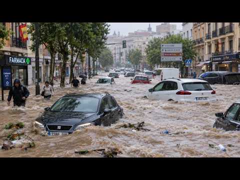 Video Valencia and Barcelona flooding, Spain in chaos! Streets and metro submerged as floodwaters rise