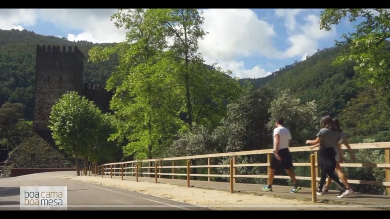 Boa Cama Boa Mesa: Acelerar na Lousã, entre baloiços e aldeias de xisto
