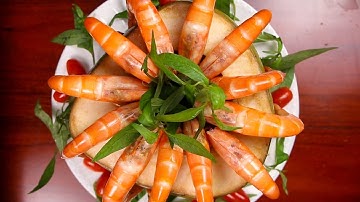 Cách làm Tôm Hấp Nước Dừa Nguyên Trái Tươi Ngon và Bắt Mắt