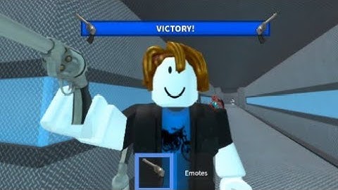 My first video MM2 mobile MONTAGE #1