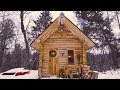 Off Grid Log Cabin: Primitive Clay Daub and Wood Fired Cast Iron Pizza