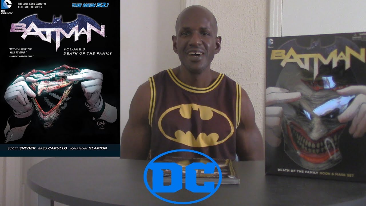 Batman Vol. 3: Death of the Family Book and The Joker Mask Set Review -  YouTube