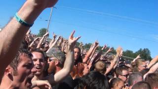 Suicide Silence Crowd Surfing