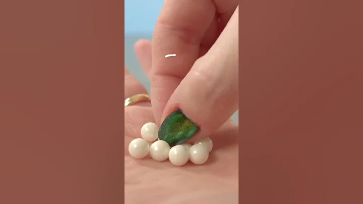 Would This Hyperrealistic Cake Trick You?