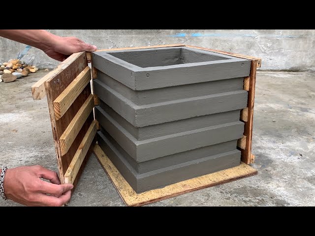DIY - Cement Ideas Tips / How to mold and mold beautiful and easy cement flower pots from wood class=