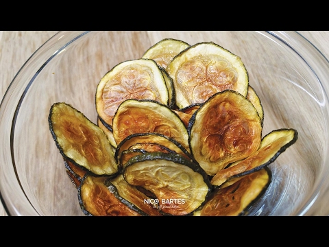 Video: Wie Man Knusprig Marinierte Zucchini Für Den Winter Kocht