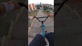 Frensiz en korkunç inişimi yaptım… #bmx #bisiklet #bike #youtubeshorts #shorts screenshot 5