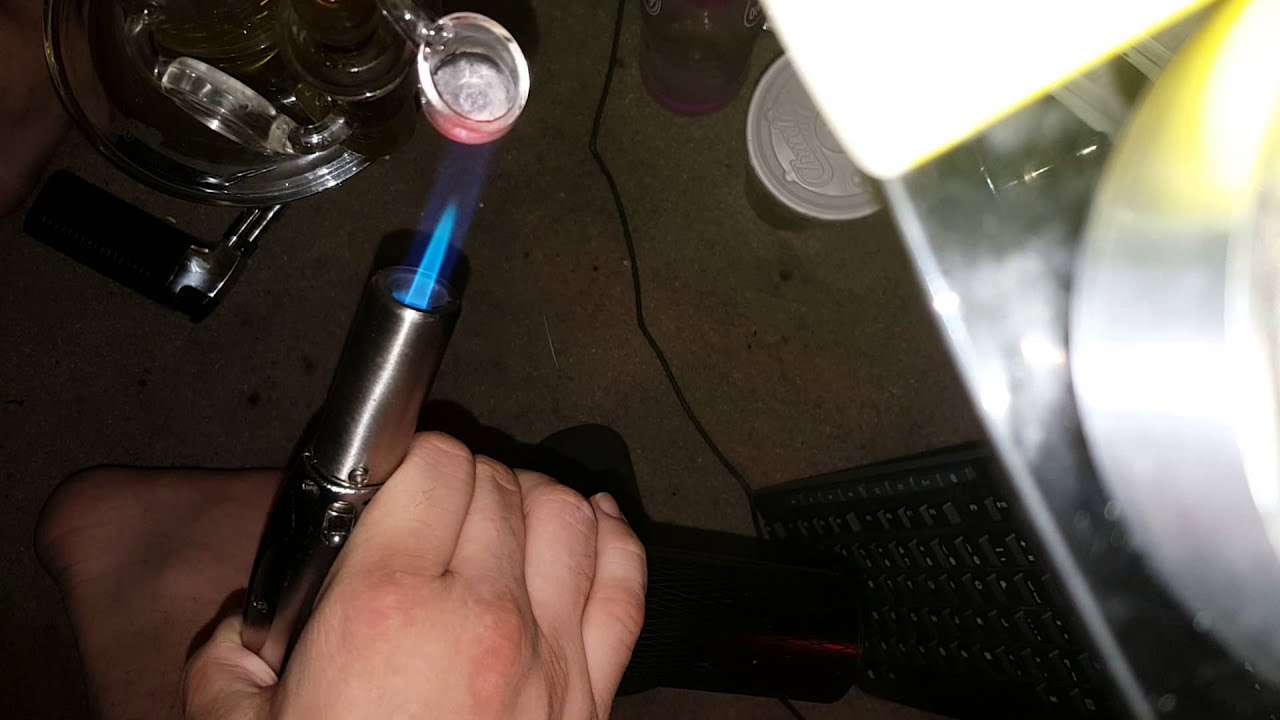 Bong time : last live resin dab of durban poison