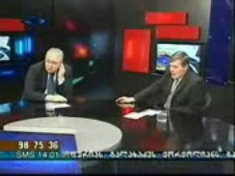 სტუდია სპექტრი11/11/2008 (5/10). საზოგადოებრივპოლიტიკური თოქშოუ; წამყვანი დავით აქუბარდია.