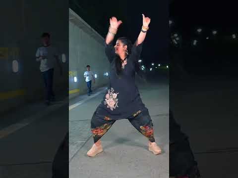 SIRA KEHNDE JATTI NU Suit Garden Reels Trending Trends Viral Shorts Virall Gidhasteps