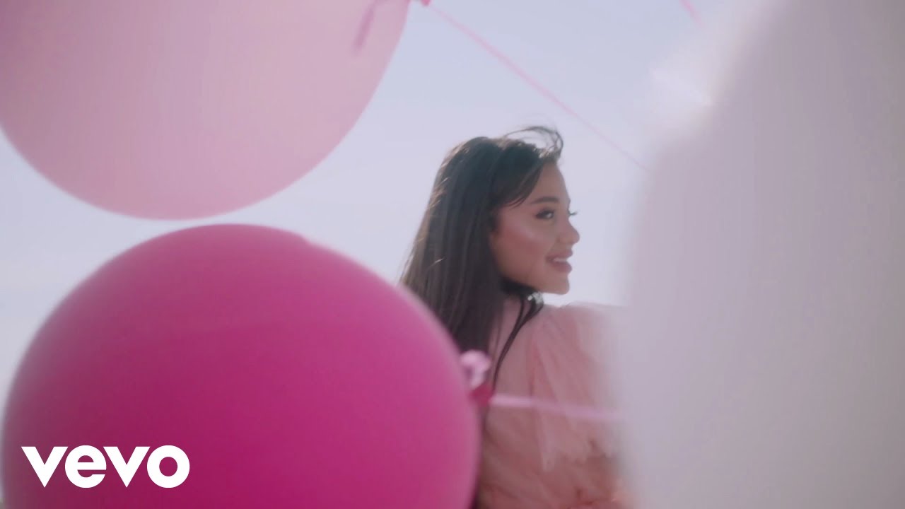 ⁣GABI DEMARTINO - Champagne Dreams (Official Video)